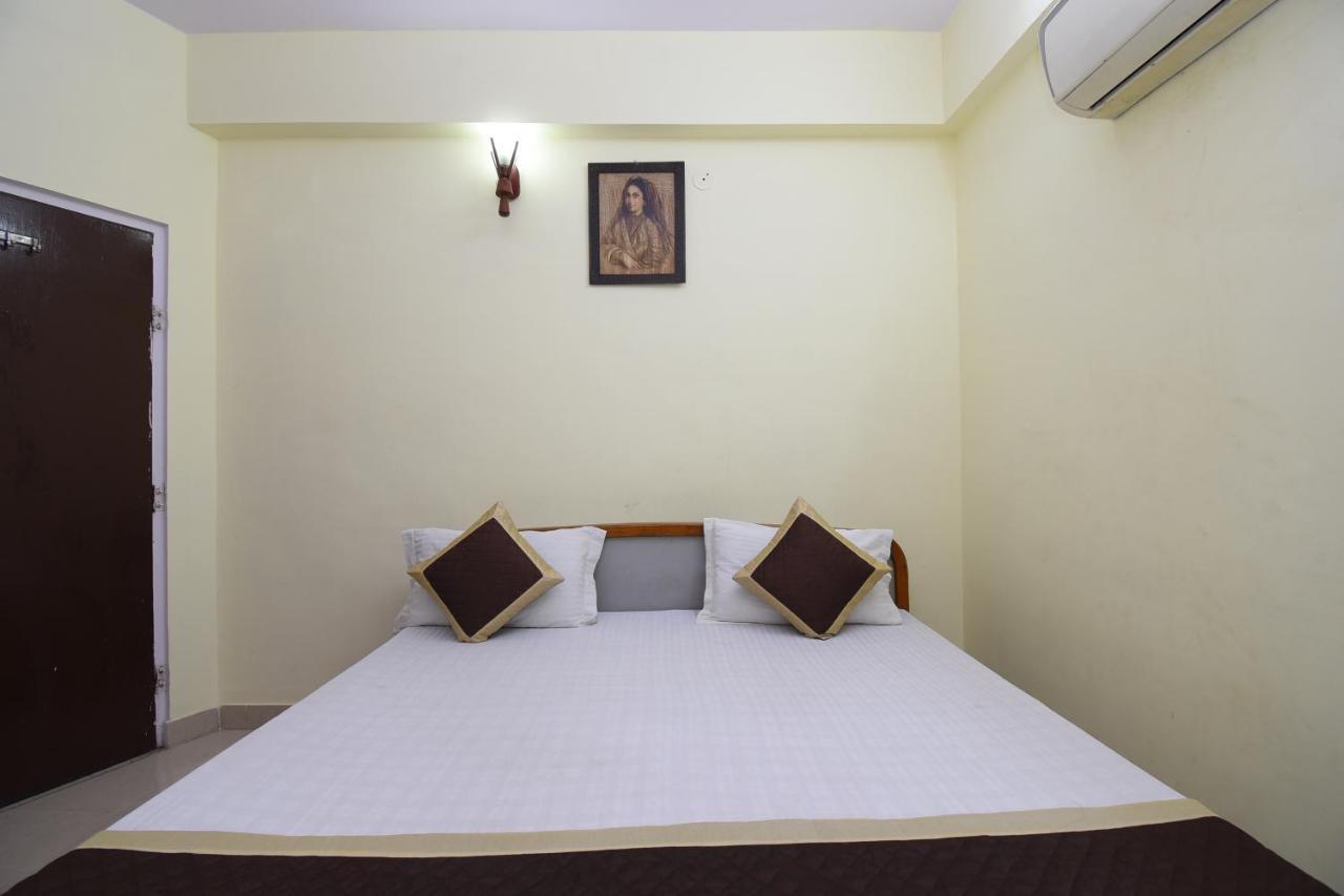 Hotel Jaipur Achrol Eksteriør billede